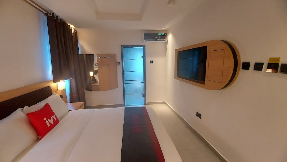 Ivy Hotel Emerald — Ikeja — photo 3