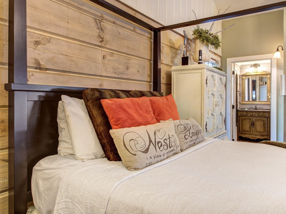 Seclusion Retreat - photo 4