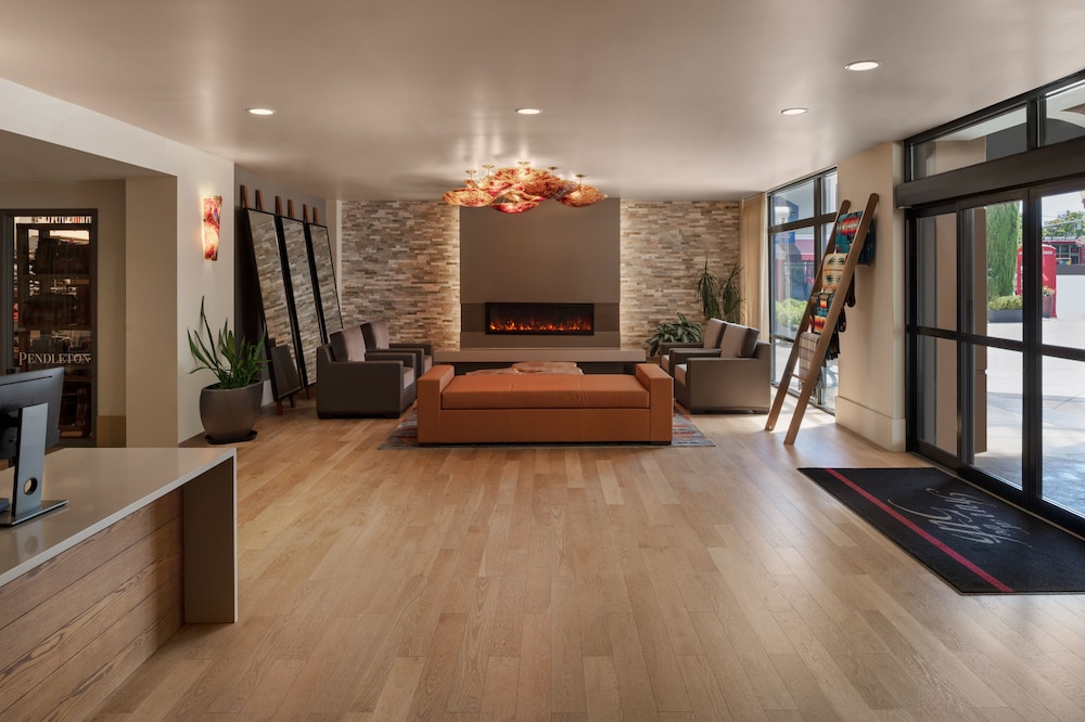 Inn at the 5th - photo 2