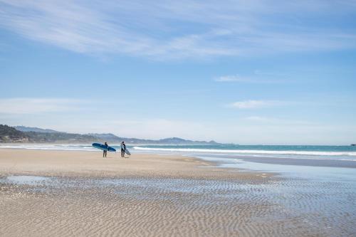 Somewhere at the Beach - photo 30