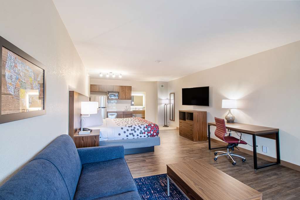 Econo Lodge Inn & Suites Foley North Gulf Shores - photo 42