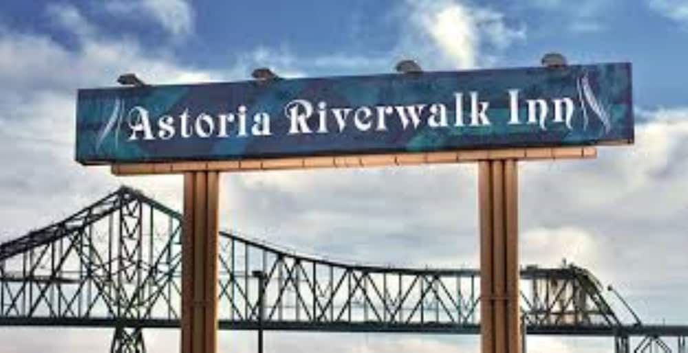 Astoria Riverwalk Inn - photo 38