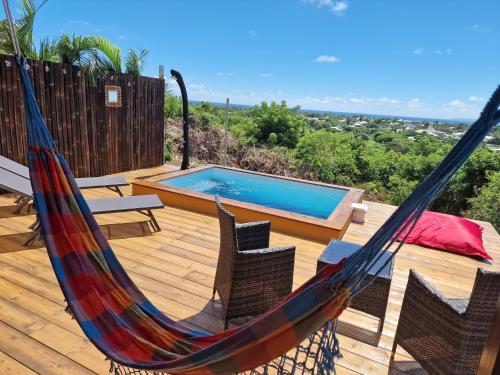 Le Jeïpur Villa vue mer piscine privée — 4-Star Luxury Hotel in Saint-Francois, Guadeloupe