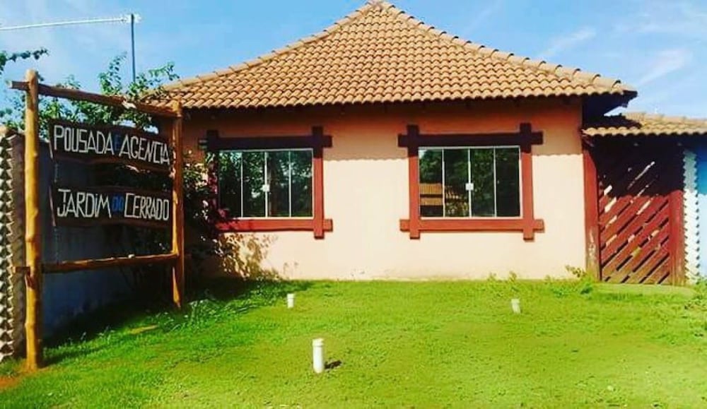 Pousada Jardim do Cerrado e Agência in Nobres, Brasil