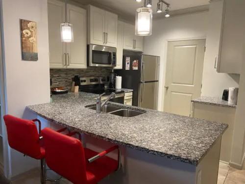 Resort Style Apt Home Woodlands - photo 13