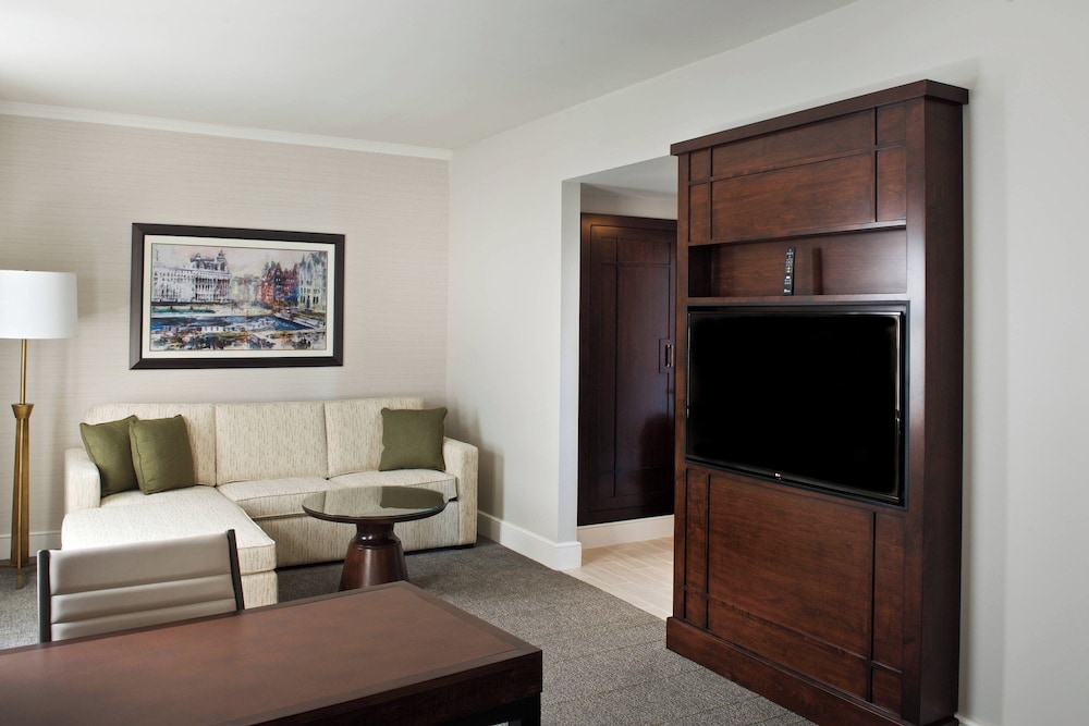 Marriott Syracuse Downtown - photo 15