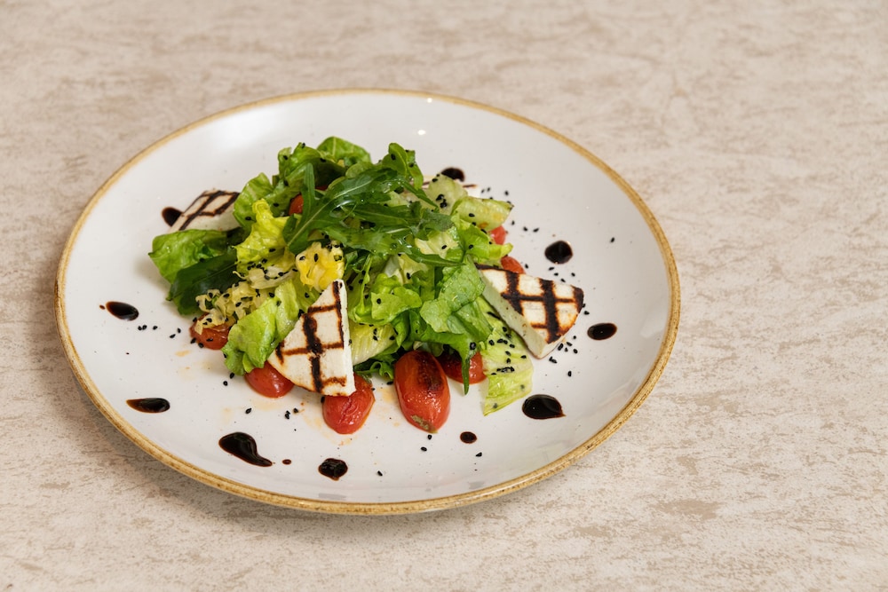 מזון ומשקאות