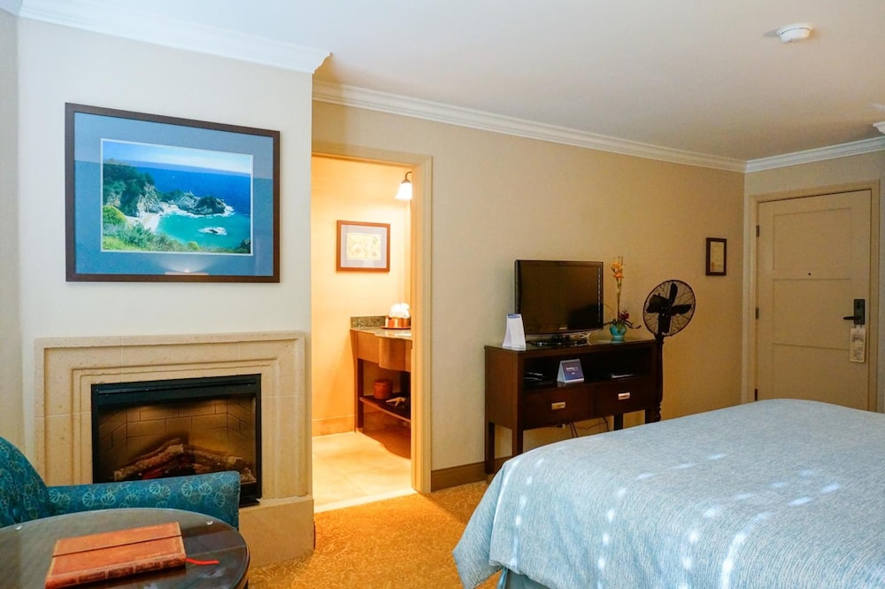 Blue Dolphin Inn - photo 11