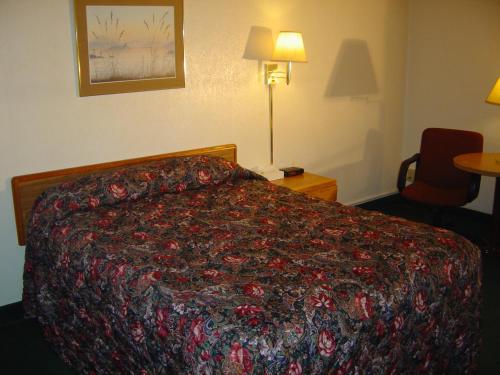 Wakota Inn and Suites - photo 3