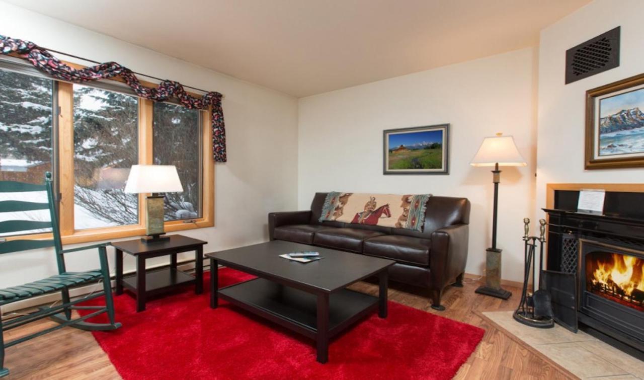 515 Cache in Jackson, United States