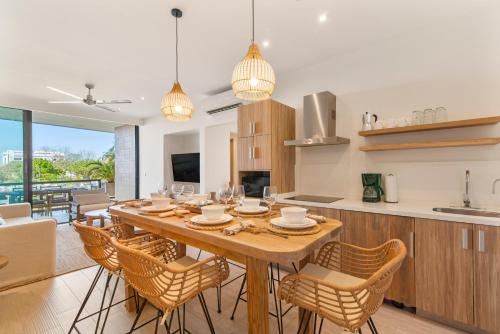 Cozy & New 2BR Rooftop Central 10min to beach — 4-Star Luxury Hotel in Playa Del Carmen, Mexico