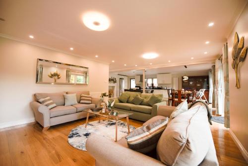 Palm Cottage — 4-Star Luxury Hotel in Reading, United Kingdom