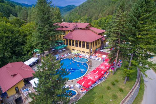 Hotel Balkan - carbon neutral hotel in Troyan