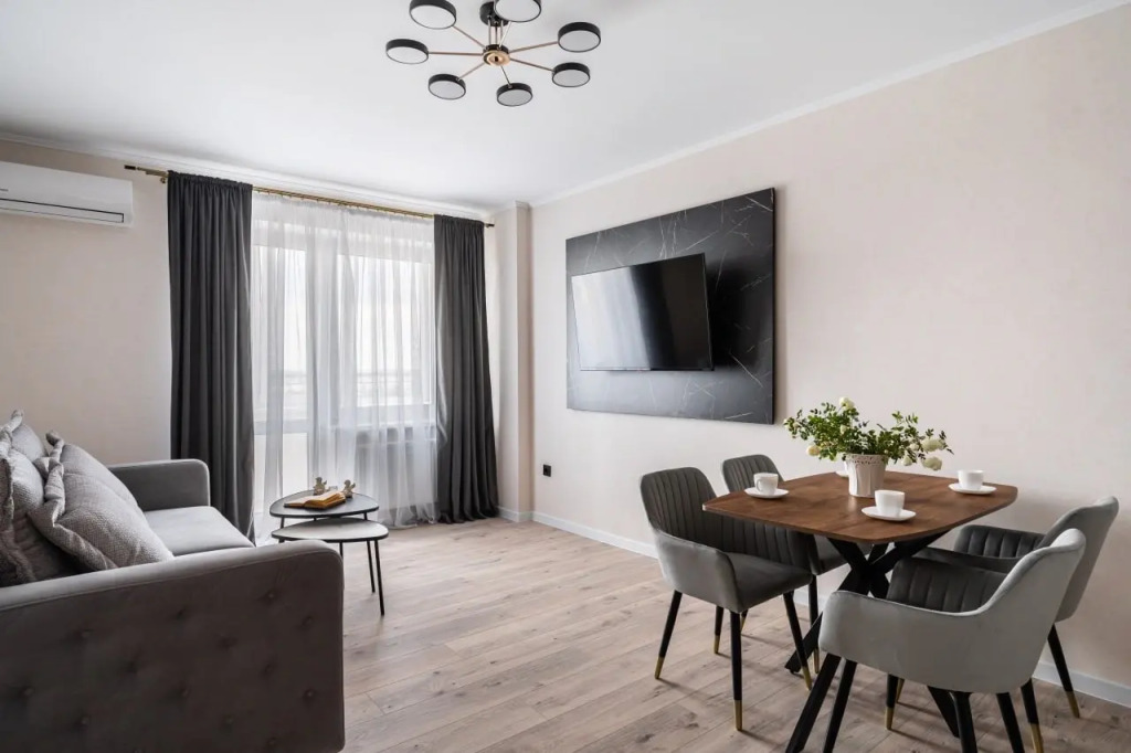 Roskoshnye V Tsentre Bresta Gogolya 85 S Kruglosutochnym Zaseleniem Apartments — 5-Star Luxury Hotel in Brest, Belarus