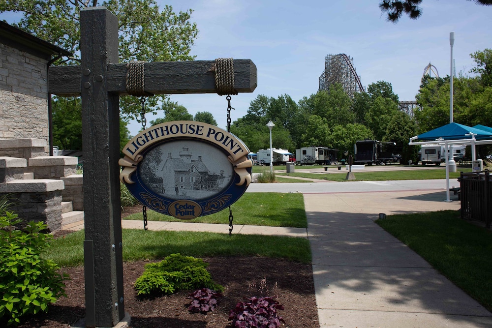 Cedar Point's Lighthouse Point - photo 40