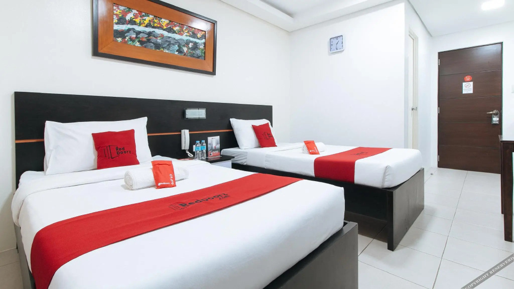 Reddoorz Plus Park Lay Suites Kidapawan City — hotel in Kidapawan