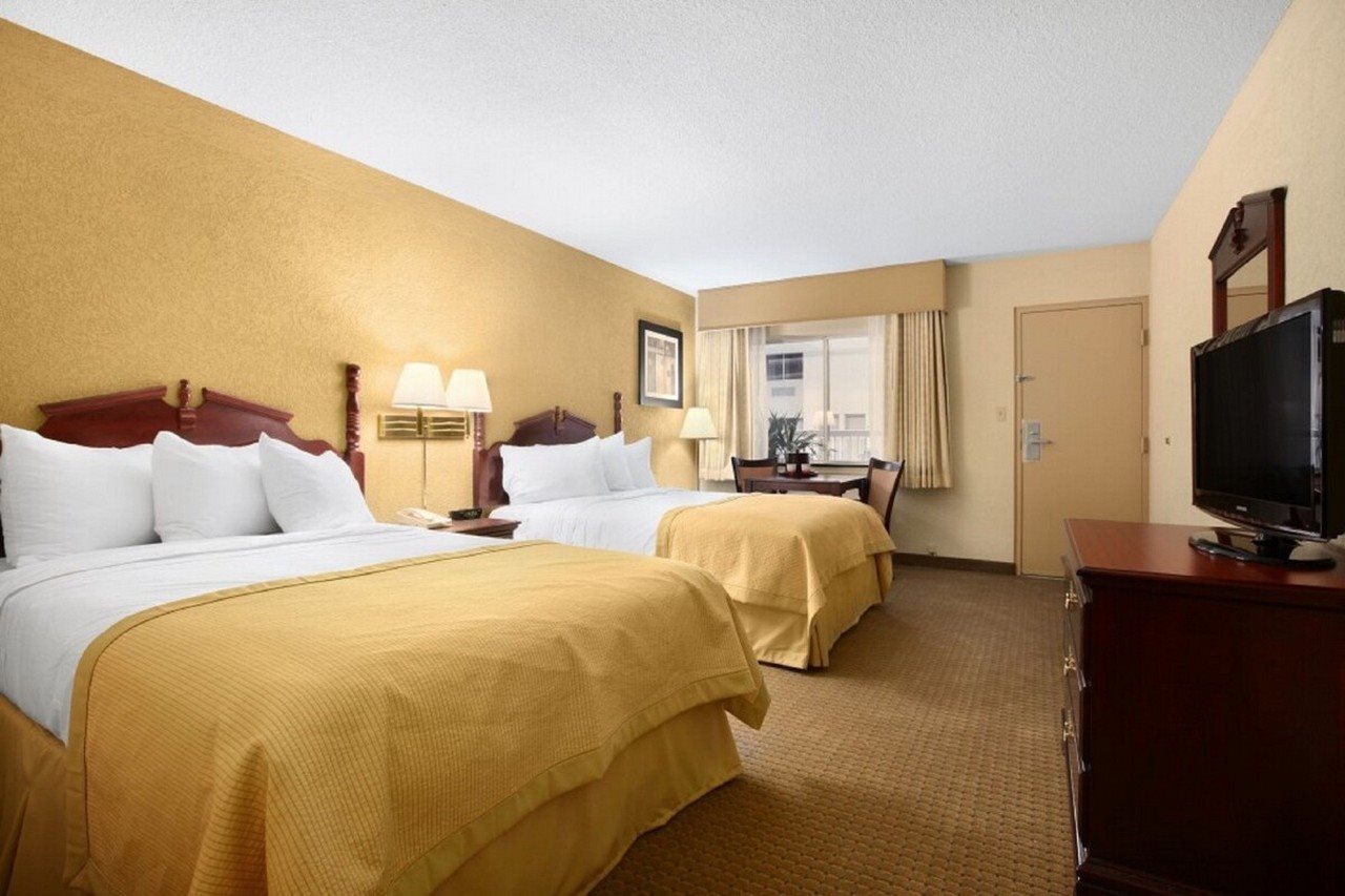 Ramada Plaza Louisville Hotel and Conference Center - photo 9