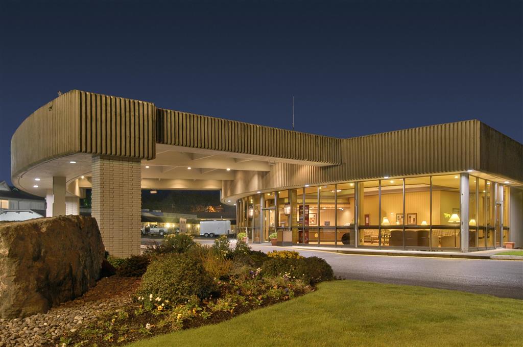 Red Lion Hotel Coos Bay - photo 2