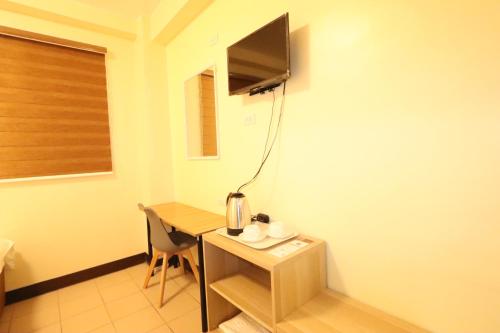 Leo Hotel Lifestrong Property Inc — Baguio — photo 4