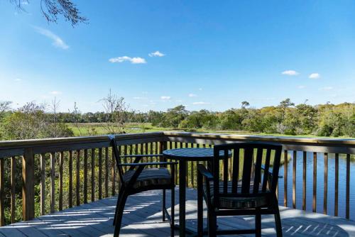 Lay Z Days by Oak Island Accommodations - photo 2
