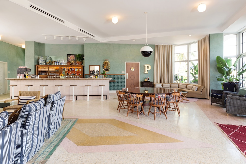 Hotel Trouvail Miami Beach - photo 2