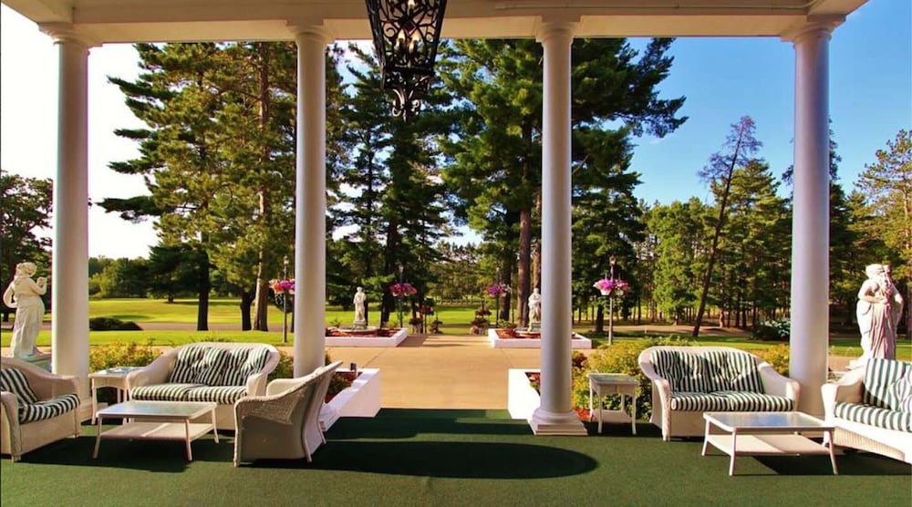 Four Seasons Island Resort - photo 56