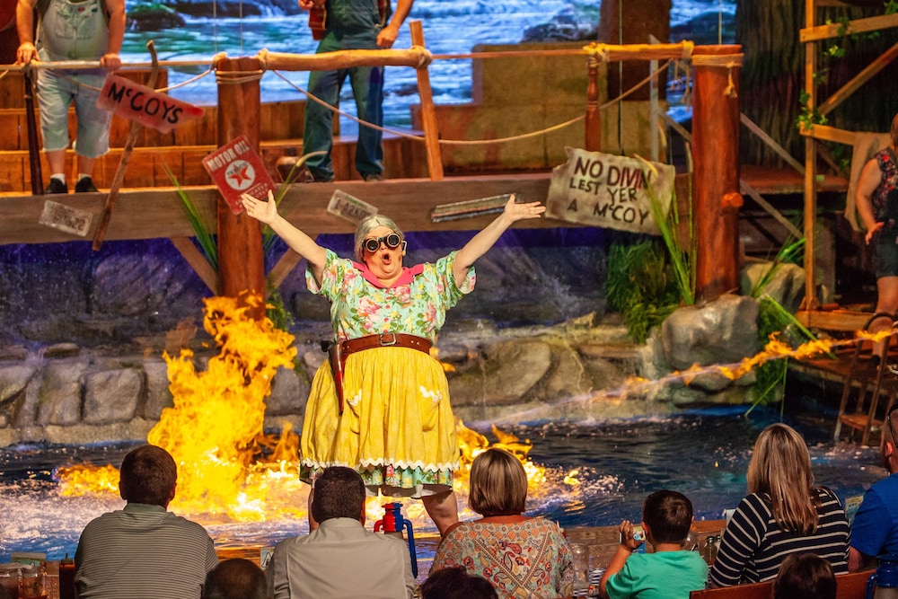 Whispering Pines 231 — 4-Star Luxury Hotel in Pigeon Forge, United States