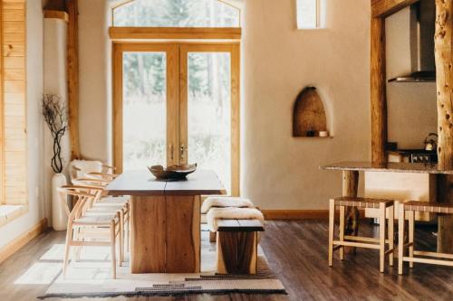 Adobe Style Retreat Game Room 8 Mins To Breck in Breckenridge, United States