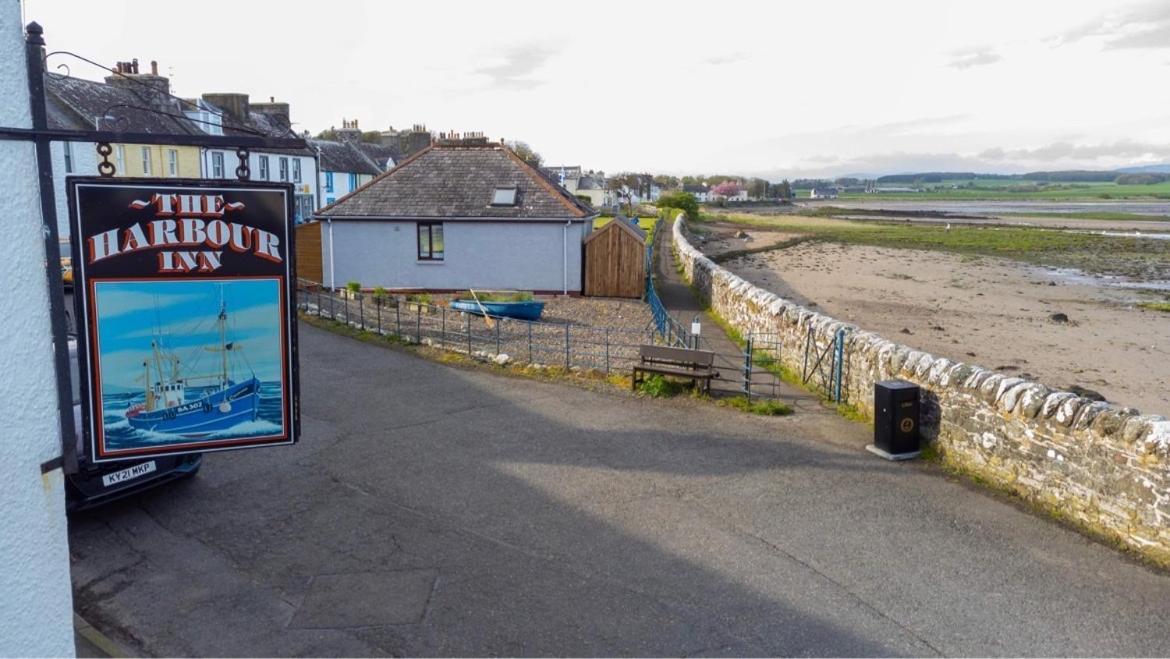The Harbour Inn — hotel in Newton Stewart