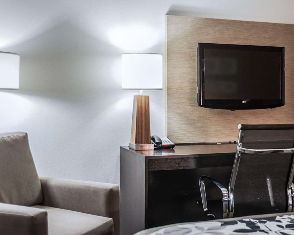 Sleep Inn & Suites Fort Campbell - photo 8