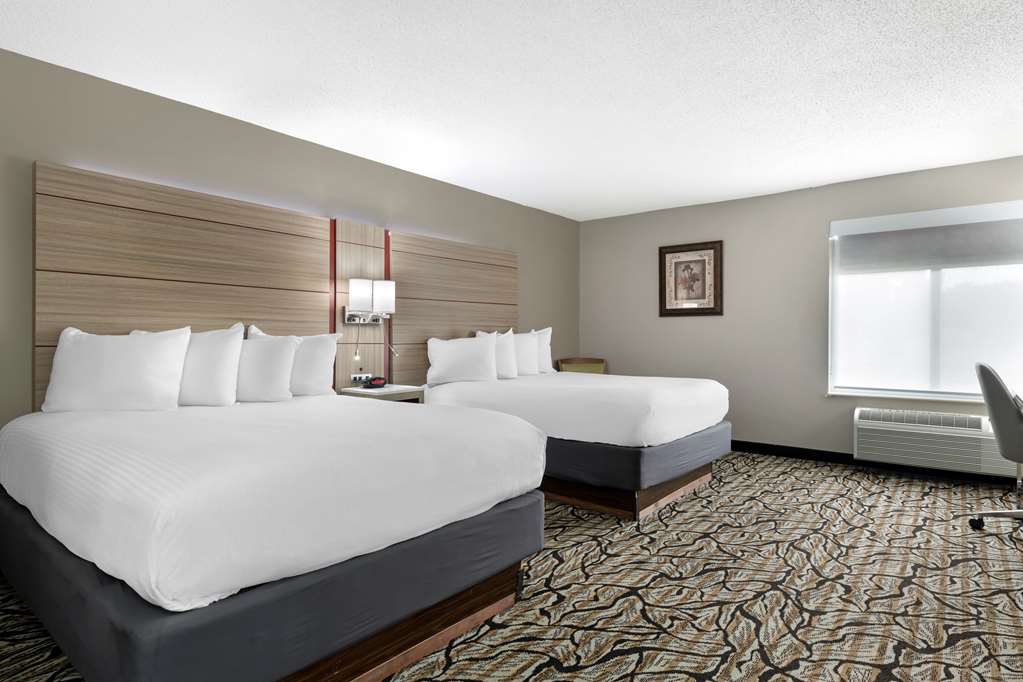 Best Western Plus Albert Lea I 90 I 35 Hotel - photo 10