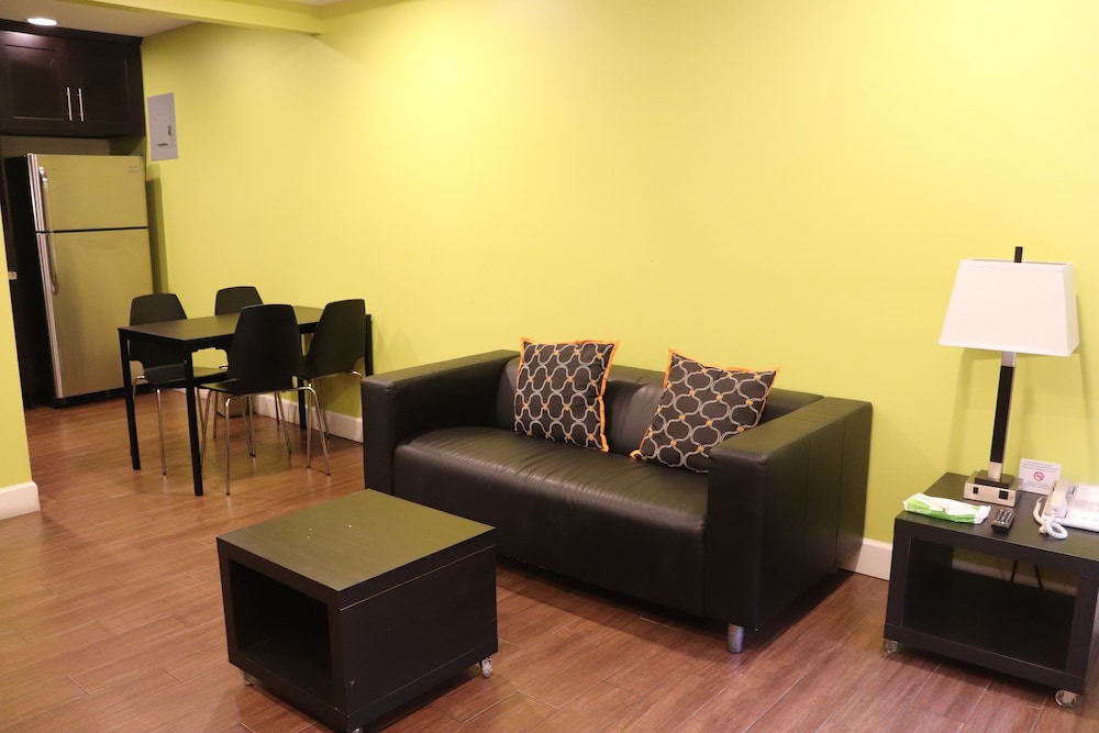 Curtis Inn & Suites - photo 22