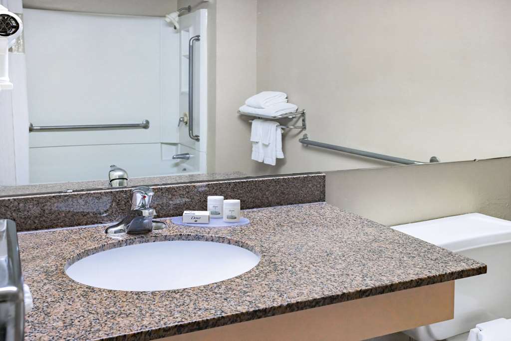 Ramada by Wyndham West Atlantic City - photo 33