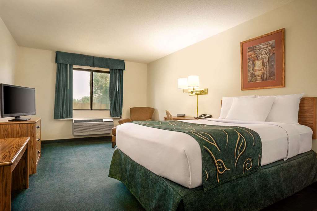 Travelodge by Wyndham Morrill - photo 7