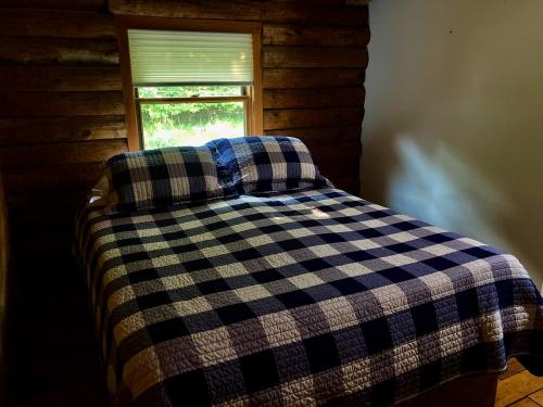 Garden Grove Retreat & Lodging near Pictured Rocks Fayette Trails - photo 19