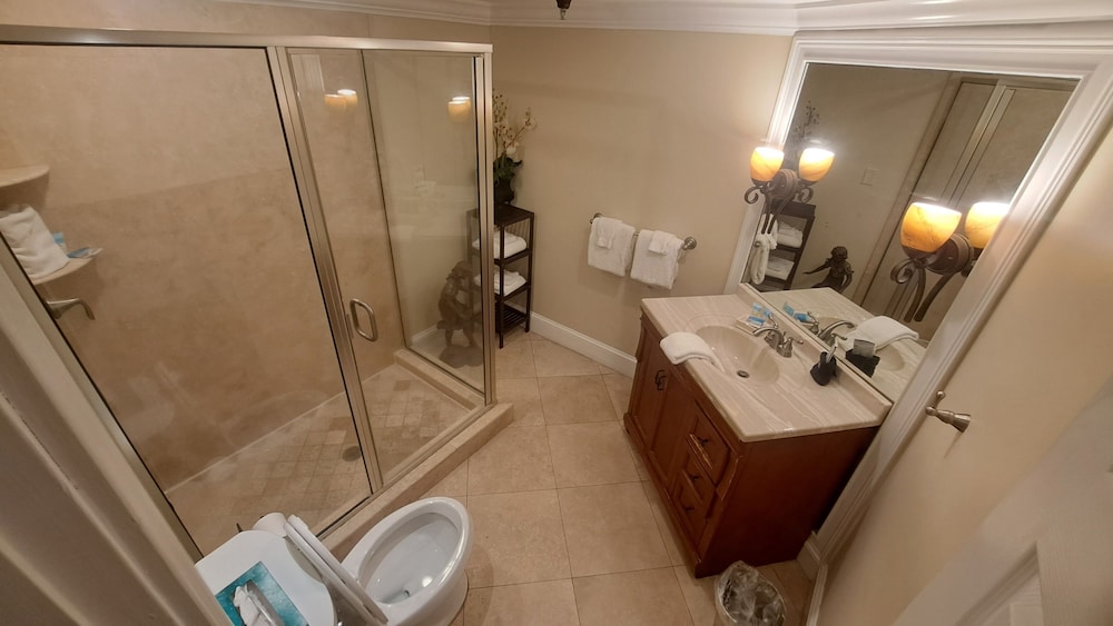 Saint Simons Inn by the Lighthouse - photo 149