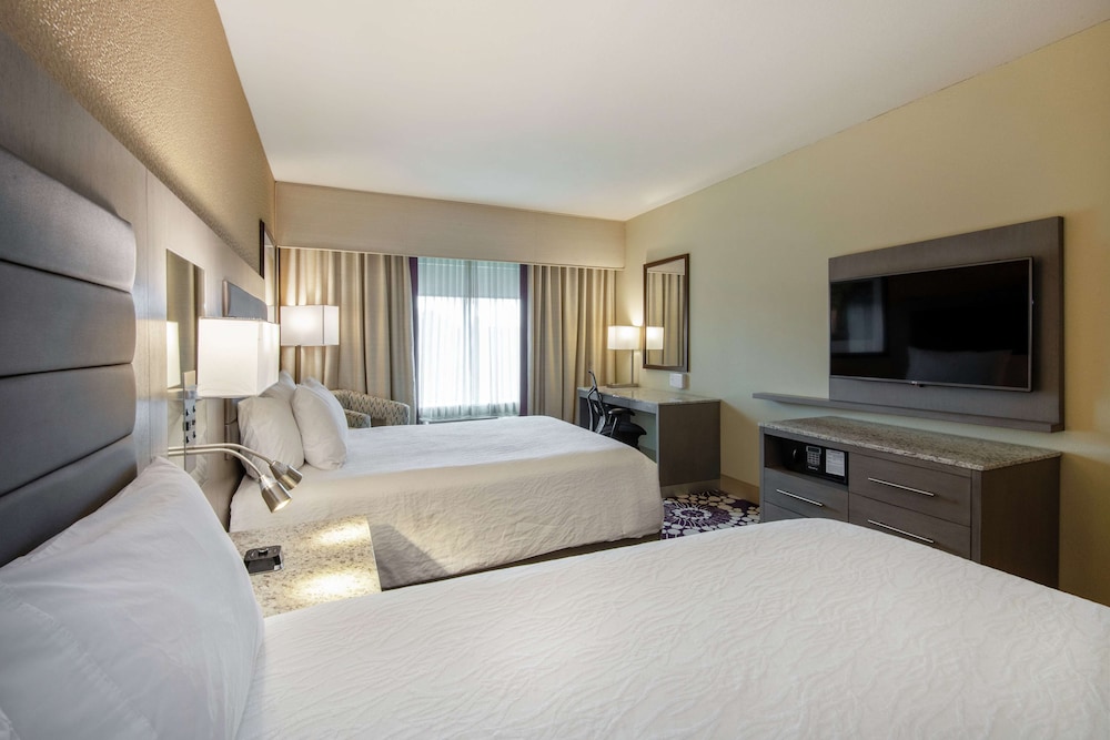 Hilton Garden Inn Raleigh Crabtree Valley - photo 15