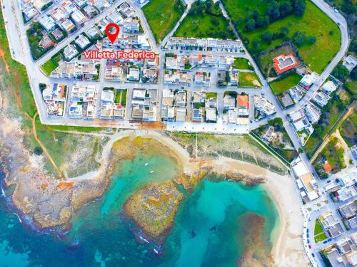 Villetta Federica a 50 metri spiaggia parcheggio in Carovigno, Italy