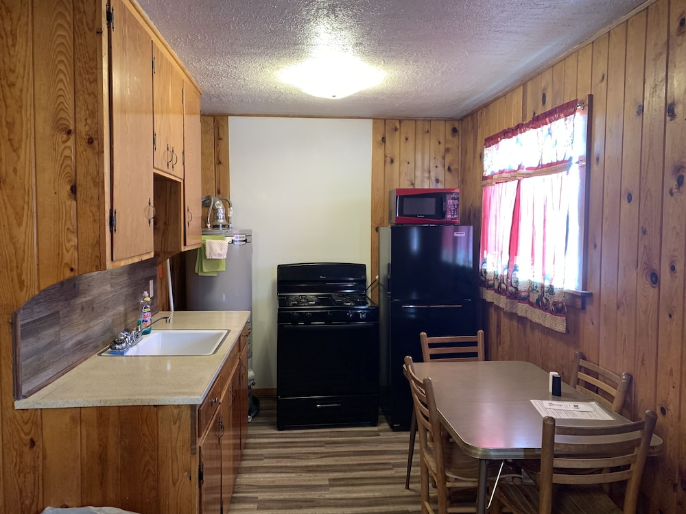 South Fork Lodge & RV Park - photo 12