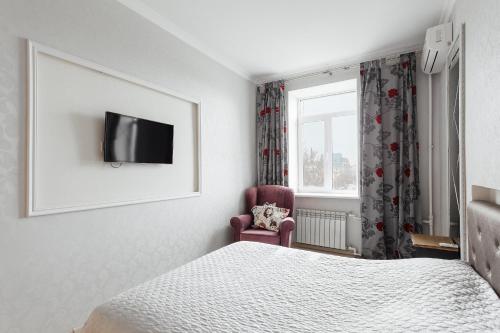 New 2 bedrooms on Deribasovskay Str — 4-Star Luxury Hotel in Odessa, Ukraine