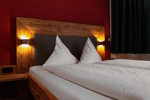 Hotel Almwirt — hotel in Haar