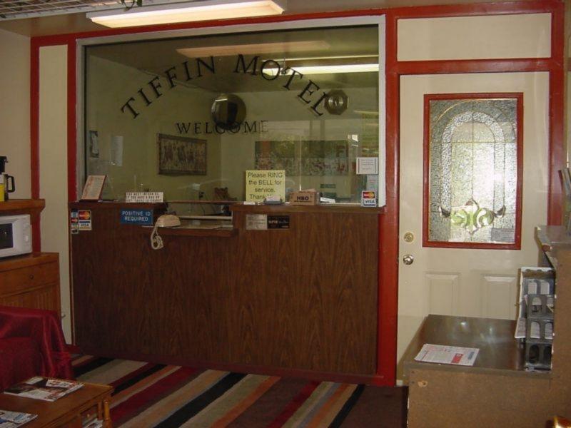 Tiffin Motel - photo 12