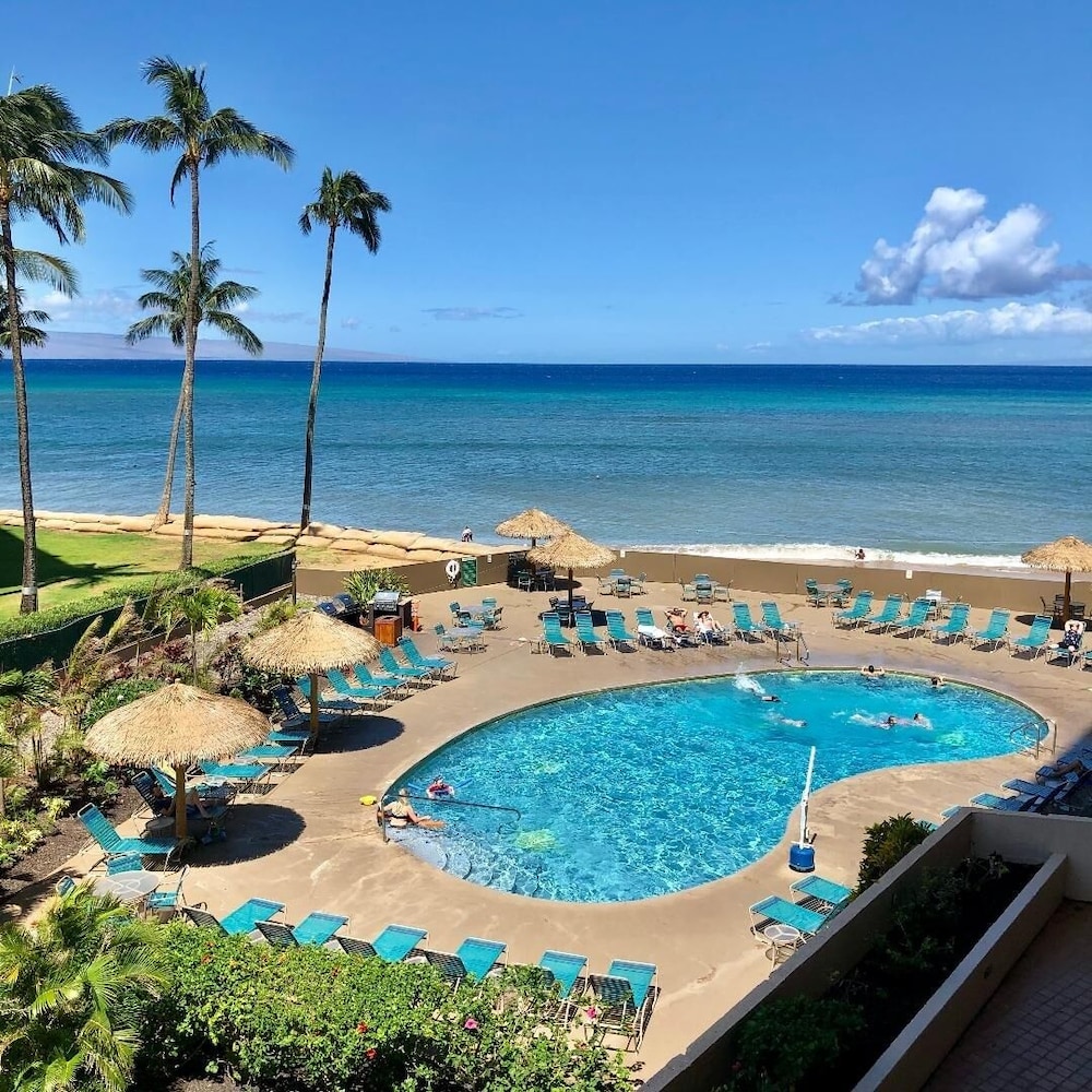 Royal Kahana 318 Studio Bedroom Condo by RedAwning — 4-Star Luxury Hotel in Lahaina, United States