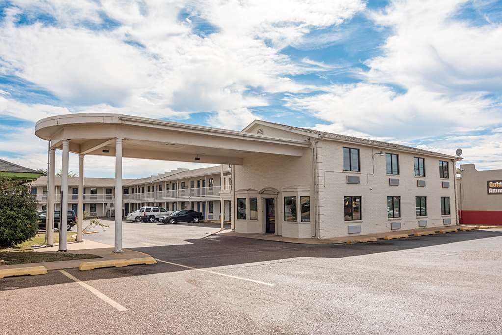 Motel 6 Texarkana AR - featured photo