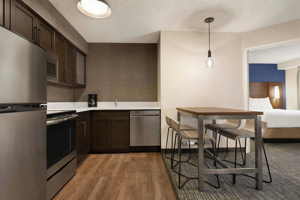 Residence Inn by Marriott Norfolk Airport - photo 22