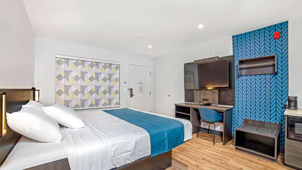 Studio6 Suites Stockton CA Waterfront - photo 21