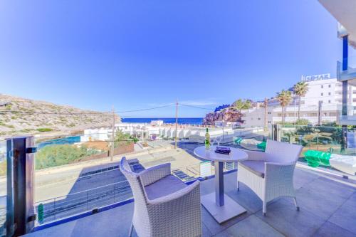 Cala Clara Beach Apartment by Sealand Villas — 4-Star Luxury Hotel in Pollenca, Spain