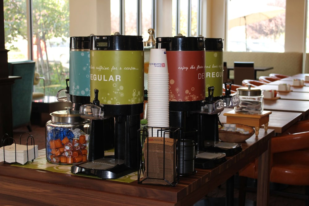 Hilton Garden Inn Clovis - photo 17