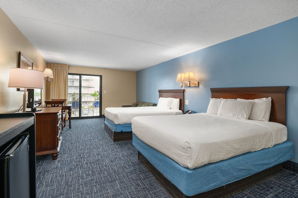 Coastal Palms Inn & Suites - photo 8