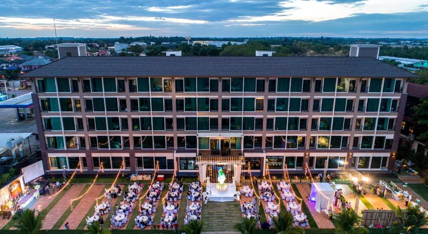 The River Hotel - carbon neutral hotel in Nakhon Phanom